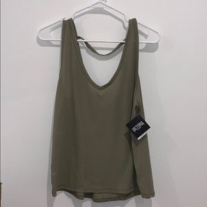 Victoria Secret Workout Tee S M